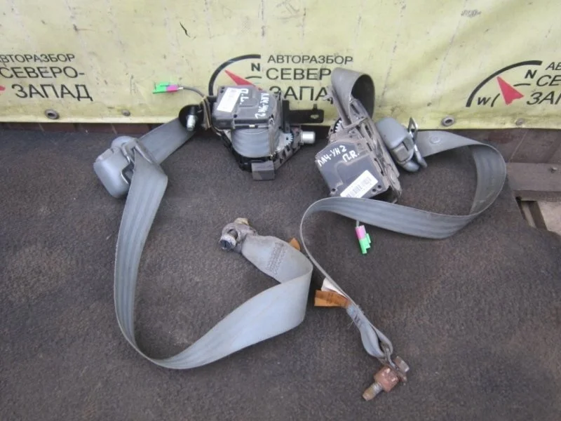 Ремень безопасности Chevrolet Lacetti 96414898 J200 F16D3, правый