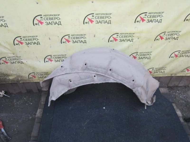 Подкрылок Toyota Corolla 6563812030 ZRE150 1ZR, задний правый