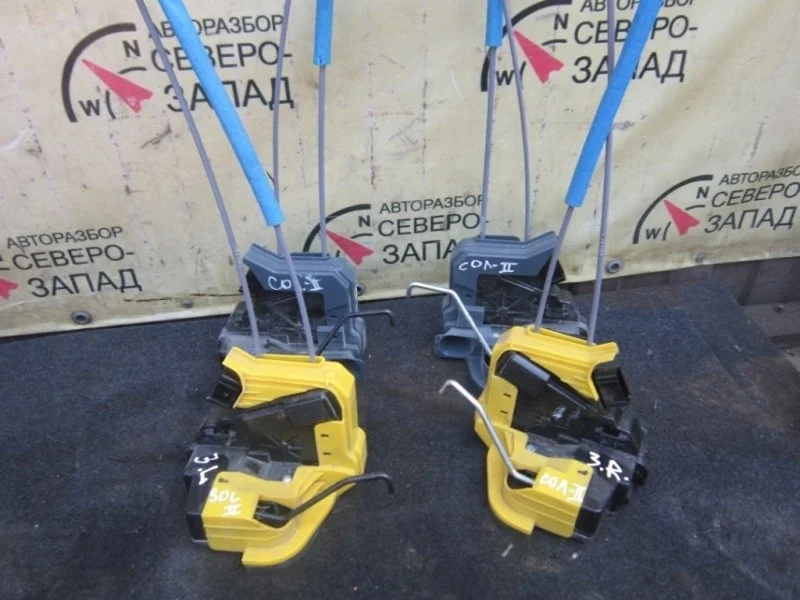 Замок Hyundai Solaris 2017 81310H5010 HCR G4FG, передний левый