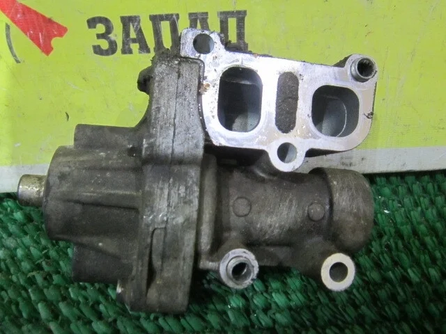 Насос водяной Hyundai Sonata 251002G500 YF G4KE