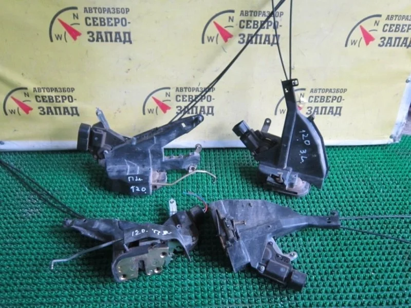 Замок двери Toyota Corolla 6905012350 ZZE120 3ZZ, задний правый