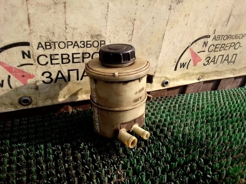 Бачок гидроусилителя Renault Sandero 8200005185 BS11 K7MF710