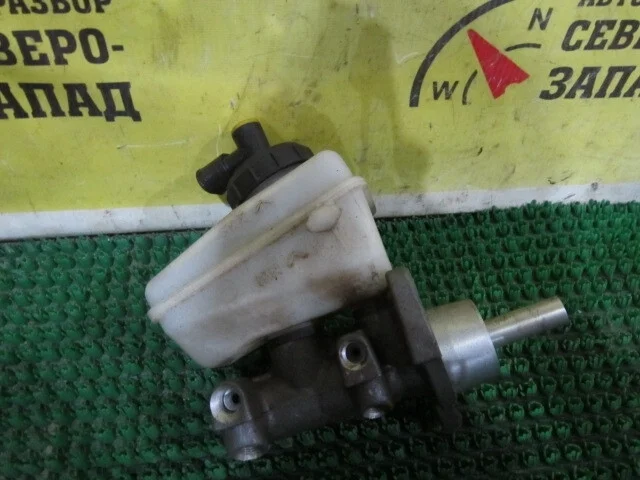 Главный тормозной цилиндр Renault Sandero 6001551028 BS11 K7M