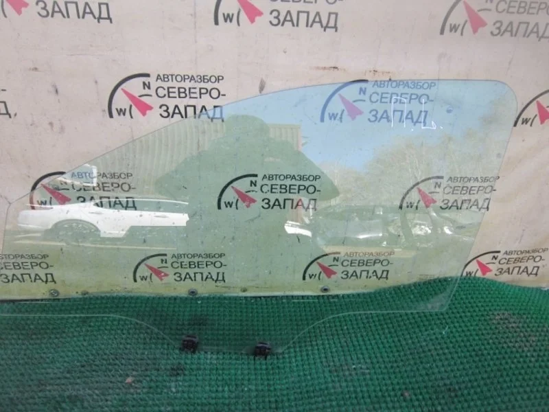 Стекло двери Citroen C-Elysee 9675012180 D EB2M, переднее левое