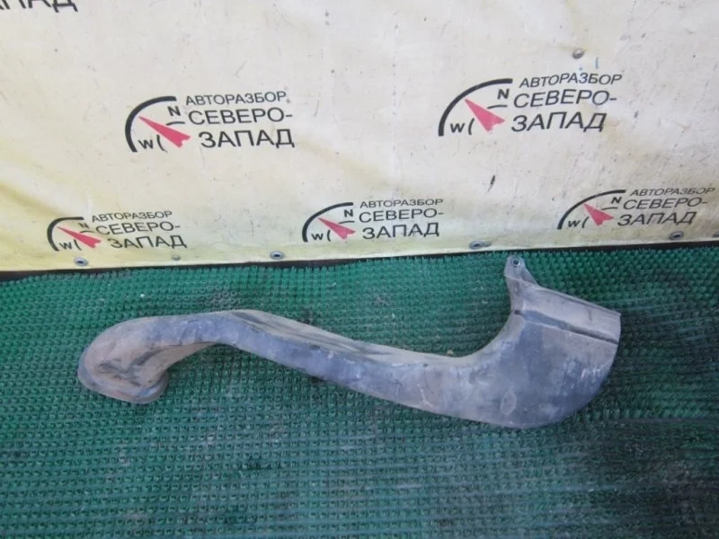 Воздухозаборник Chevrolet Cruze 13307080 J300 F16D3