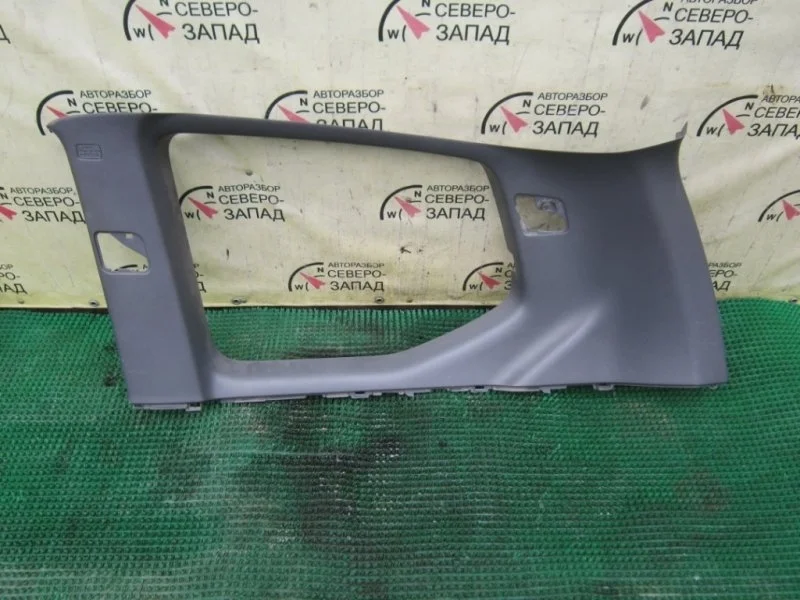 Обшивка багажника Toyota Land Cruiser Prado 6247160331 GRJ120 1GR, правая