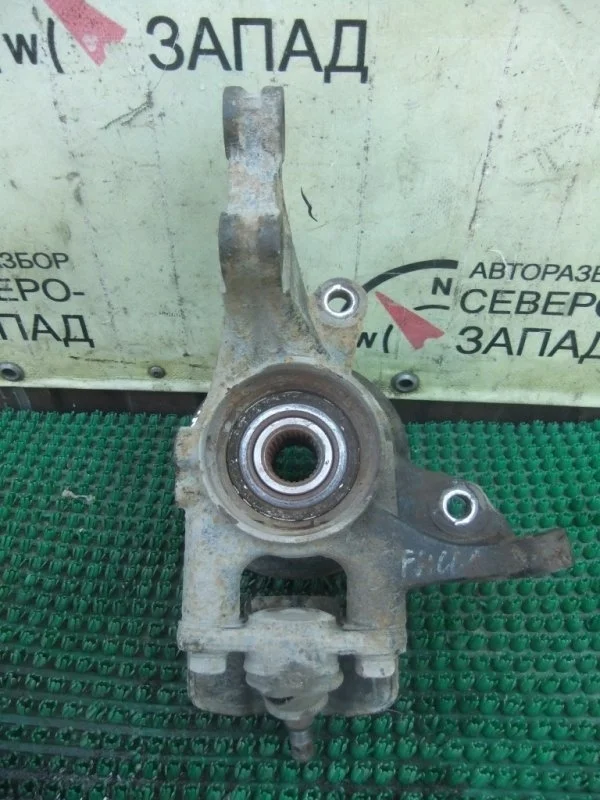 Кулак поворотный Kia Ceed 517162H100 ED G4FC, передний правый