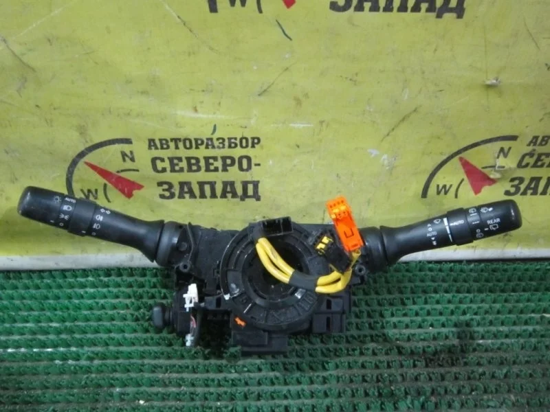 Переключатель поворотников и света Toyota Land Cruiser 8414030311 GRJ150 1GR