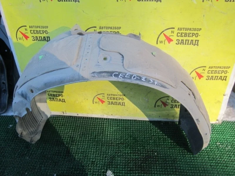 Подкрылок Kia Ceed 86822A2000 JD G4FG, задний правый