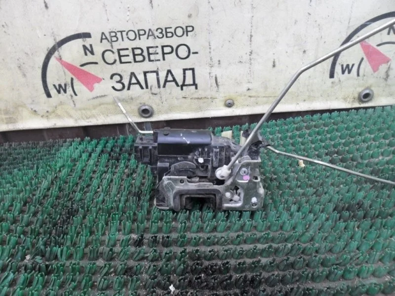 Замок двери Renault Sandero 805029387R BS1Y K4M, передний правый