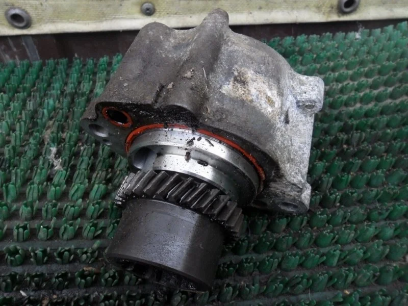 Насос вакуумный Toyota Hilux 2930067020 KUN25 2KDFTV