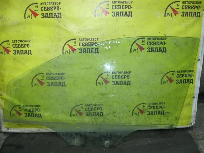 Стекло Ssangyong Actyon 2013 7237634011 CK D20DT, переднее левое