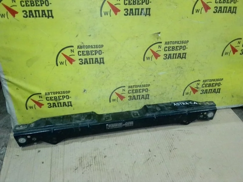 Панель передняя (телевизор) Opel Astra 13312474 J A16XER