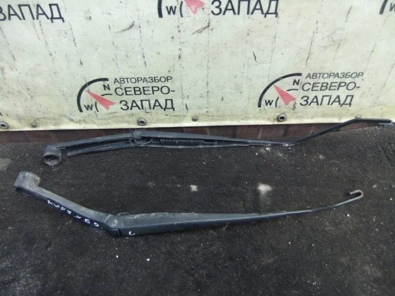 Поводок стеклоочистителя Chevrolet Cruze 95971328 J300 F16D3, левый