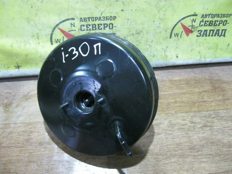 Вакуумник тормозной Hyundai I30 2007 591101H010 FD G4FC