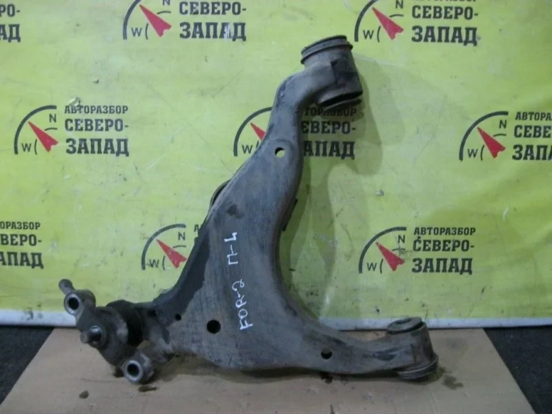 Рычаг Toyota 4Runner 4806960010 GRN215 1GR, передний левый