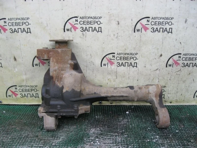 Редуктор Nissan Patrol 385001LB3A Y62 VK56VD, передний