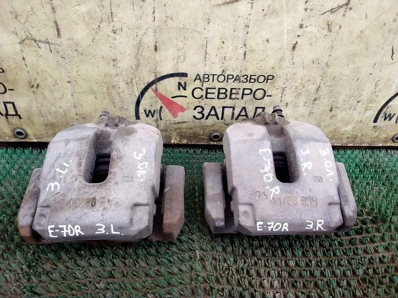 Суппорт BMW X5 34216776788 E70 N55B30, задний правый