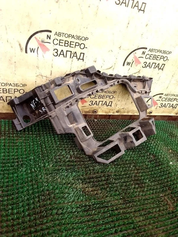 Кронштейн бампера Volkswagen Touareg 7P6807394A 7P5 CMTA, задний правый