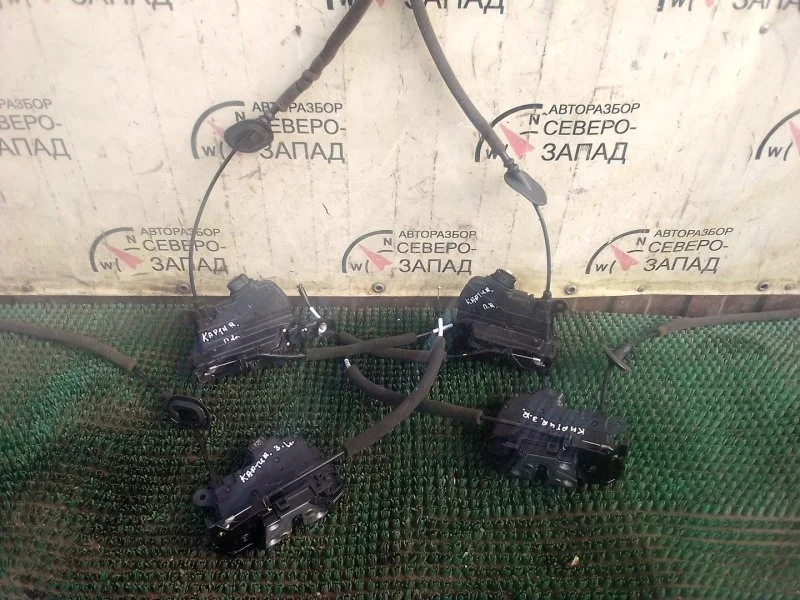 Замок двери Renault Kaptur 805034742R, задний левый