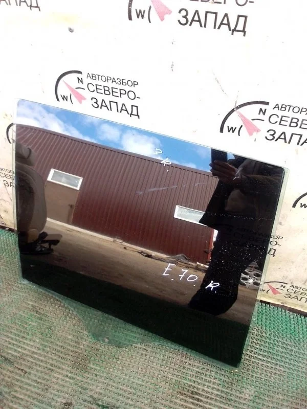 Стекло BMW X5 51357137024 E70 N55B30, заднее правое