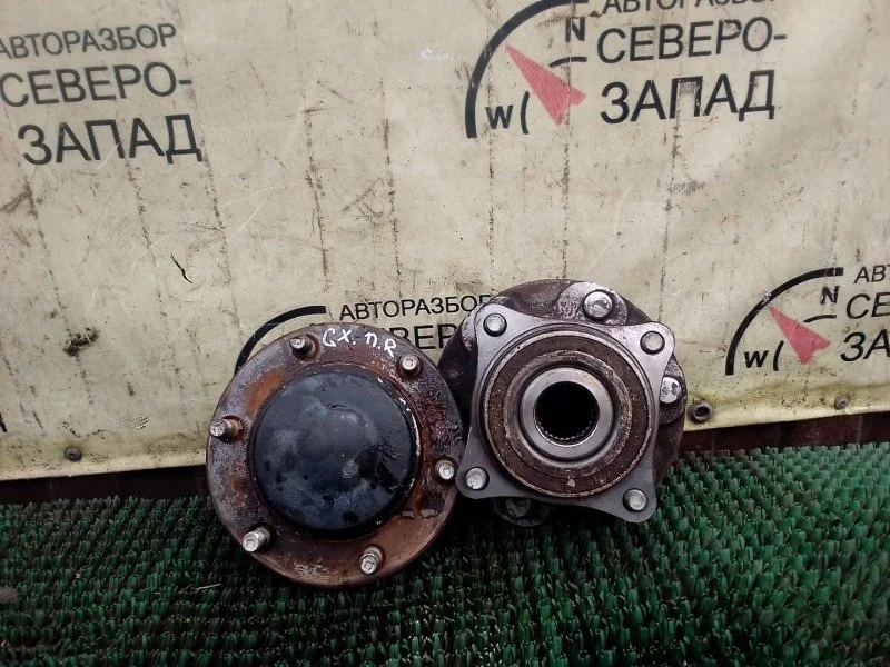 Ступица Lexus GX460 4350260201 URJ150 1URFE, передняя