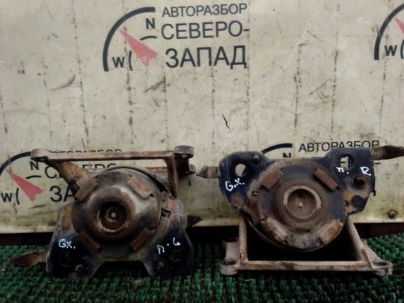 Подушка двигателя Lexus GX460 1236238020 URJ150 1URFE