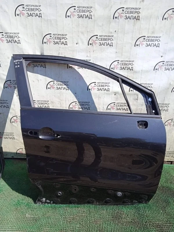 Дверь Renault Kaptur 801001400R, передняя правая