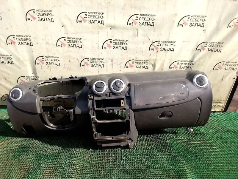 Торпедо AirBag Renault Sandero 8200739435 BS11 K7MF710