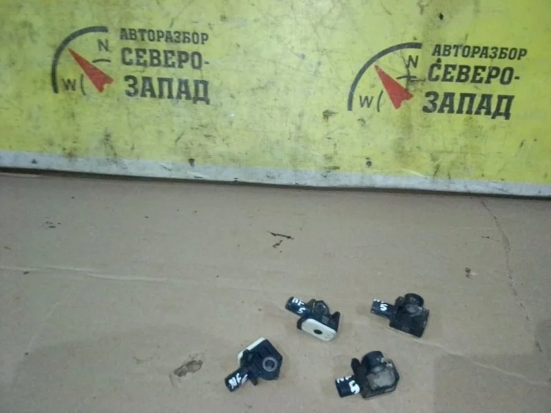 Датчик airbag Volkswagen Touareg 7P0959651 7P5