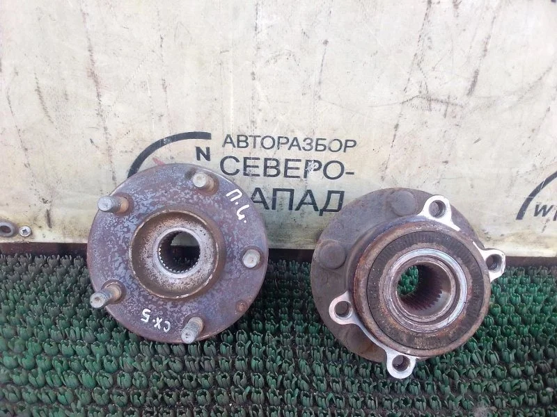 Ступица Mazda Cx-5 KD353304XF, передняя