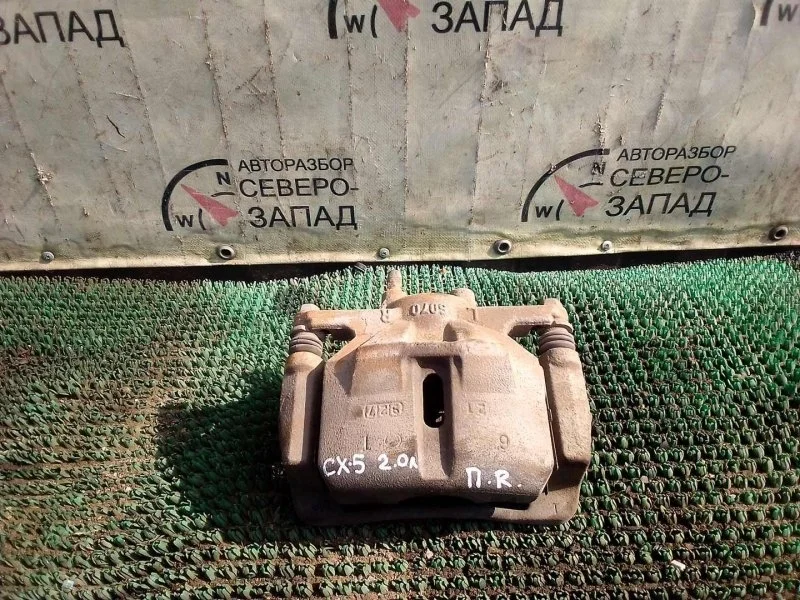 Суппорт тормозной Mazda Cx-5 K0Y13398Z, передний правый