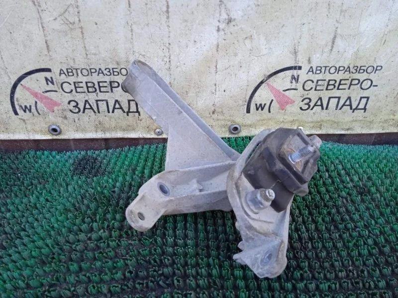 Подушка двигателя Nissan Almera 11220JD000 G15, левая