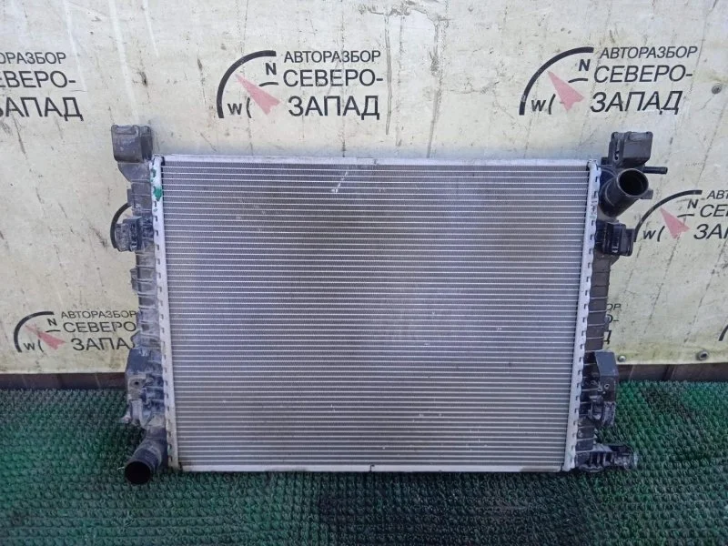 Радиатор основной Renault Kaptur 214108042R