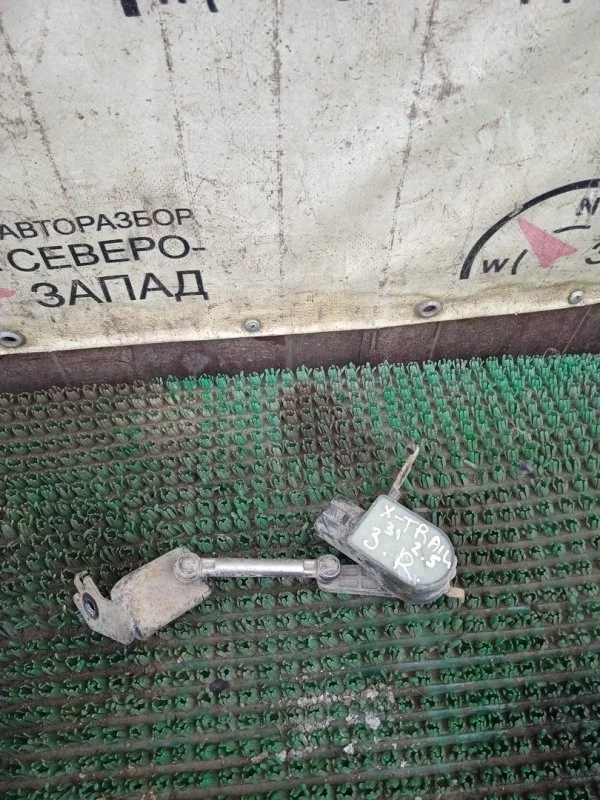 Датчик дорожного просвета Nissan X-Trail 53820JG00A