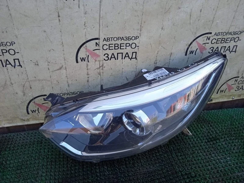 Фара Renault Kaptur 260602042R, левая