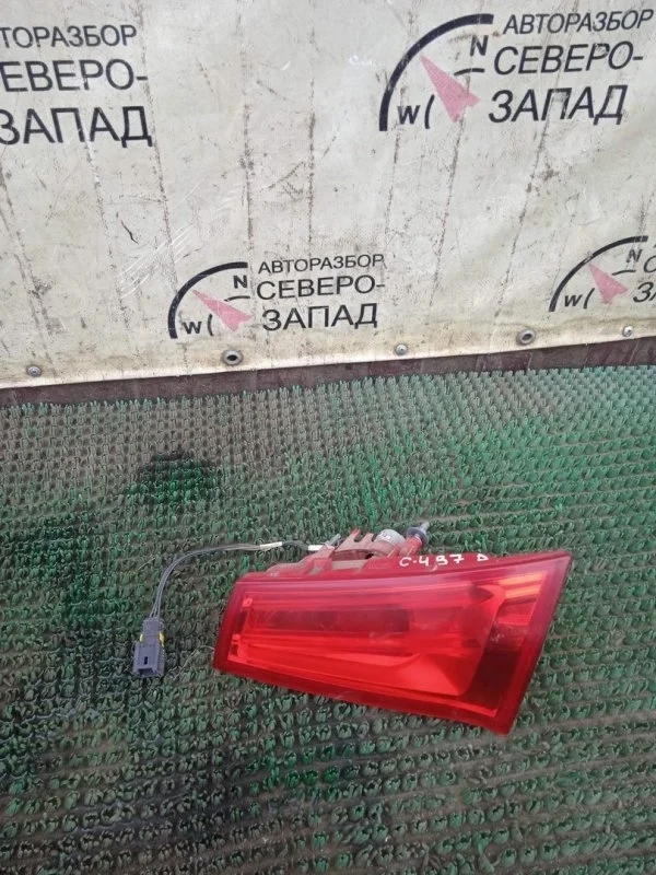Фонарь Citroen C4 9801856680 EC5, правый