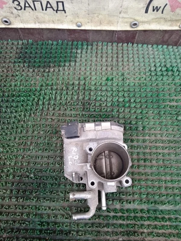 Дроссельная заслонка Kia Rio 3510003700