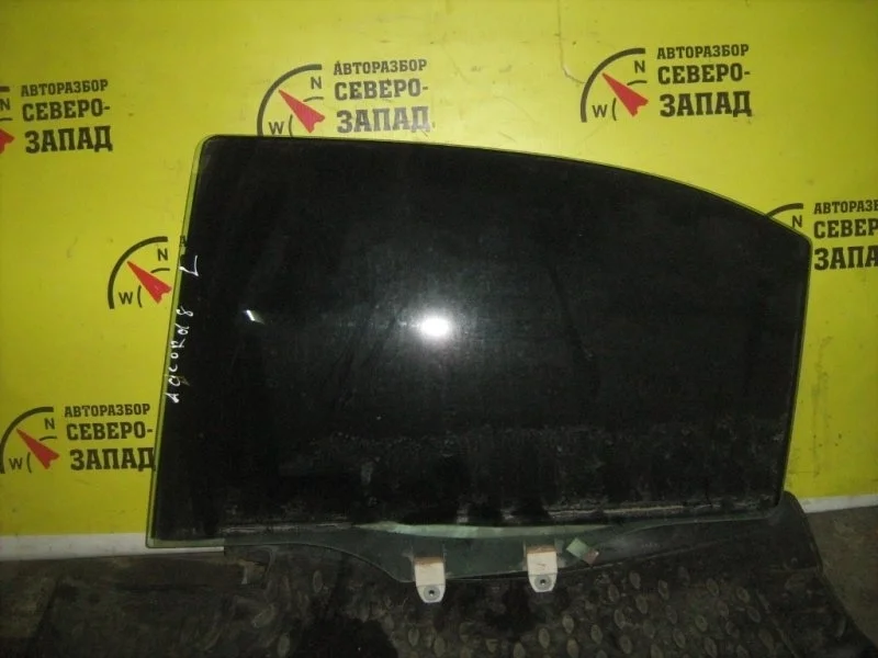 Стекло Honda Accord 73450TL0E00 CU K24Z3, заднее левое