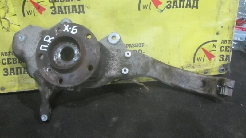 Кулак поворотный Bmw X6 31216773784 E71 N54B30A, передний правый