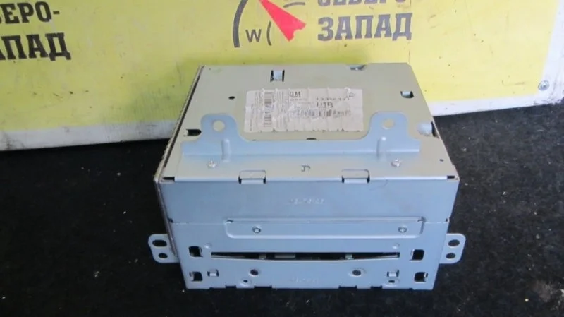 Магнитола Chevrolet Cruze 13326328 J300 F18D4