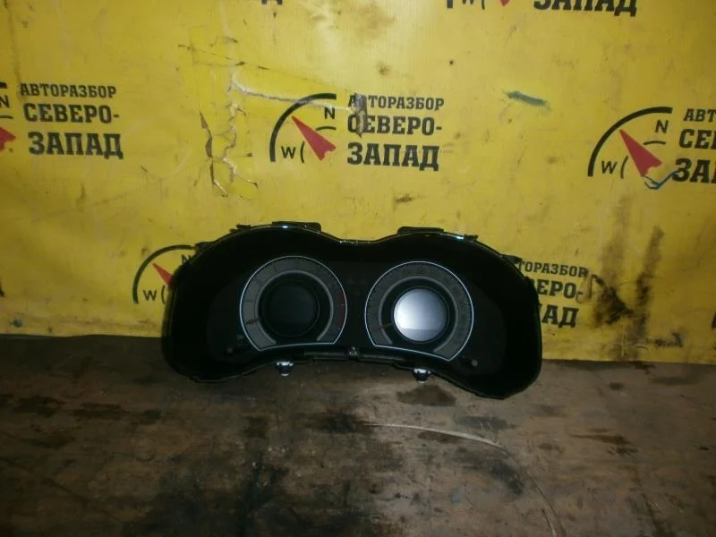 Щиток приборов Toyota Corolla 8380002P52 ZRE150 1ZR