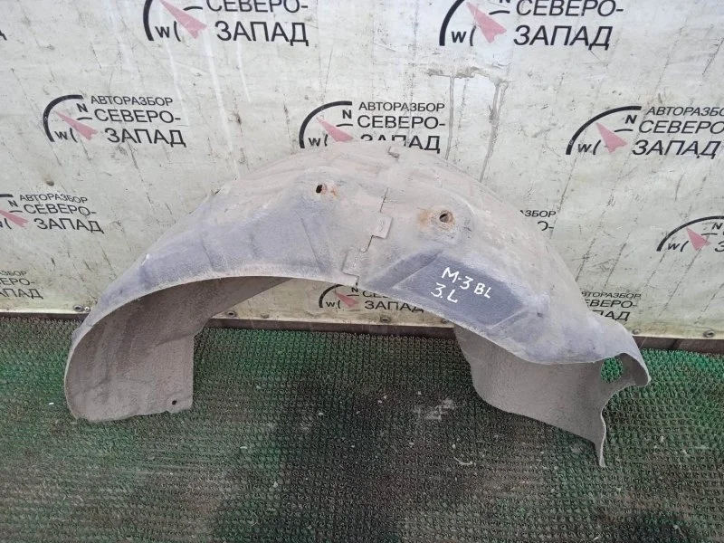 Подкрылок Mazda 3 BBP3561J1C BL, задний левый