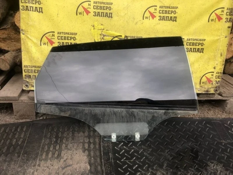 Стекло Hyundai Solaris 834211R210 RB G4FC, заднее правое