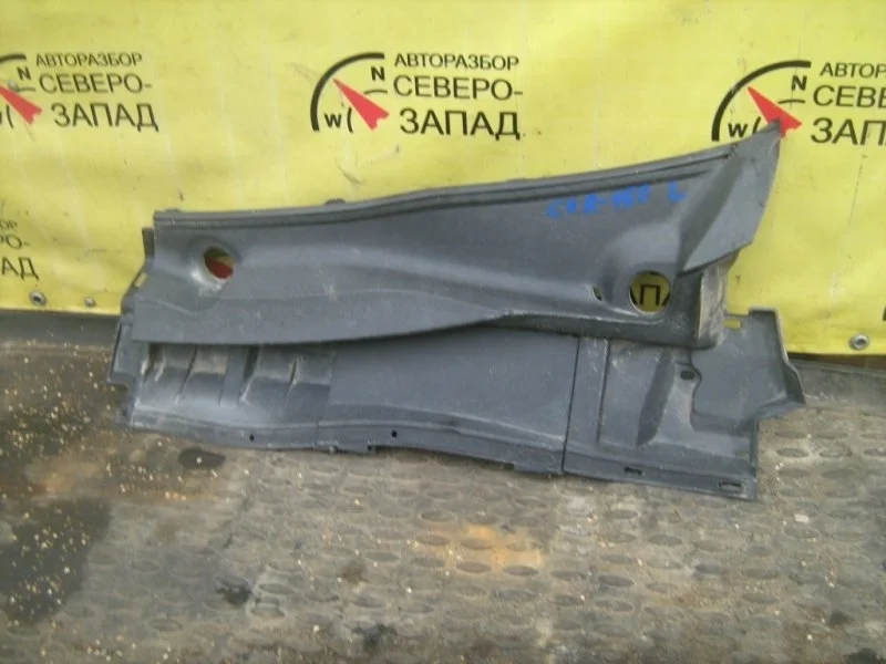 Жабо Toyota Corolla 5570912110 ZRE150, левое