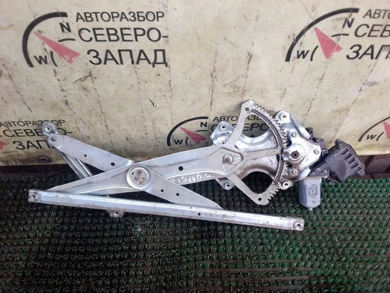 Стеклоподъемник Toyota Auris 6980212220 ZRE151 4ZZ, передний левый