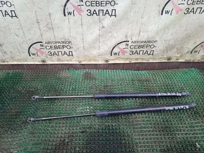 Амортизатор багажника Nissan X-Trail 90451JG40A T31, левый