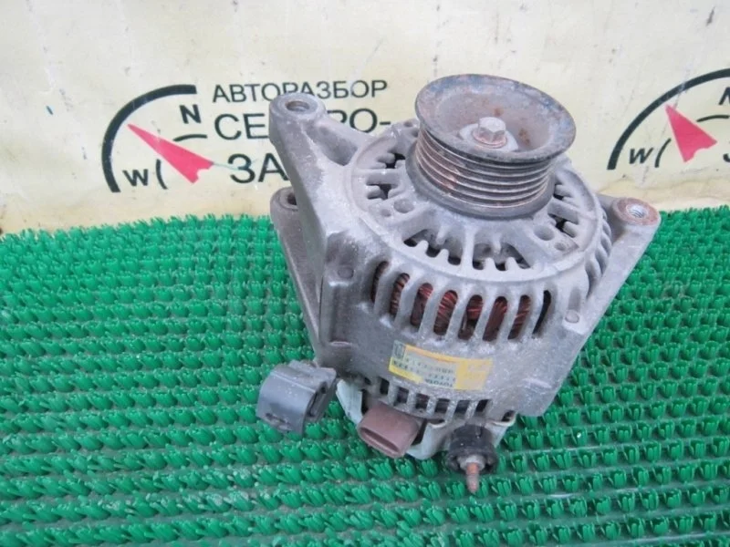Генератор Toyota Corolla 2706022030 ZZE120 3ZZ