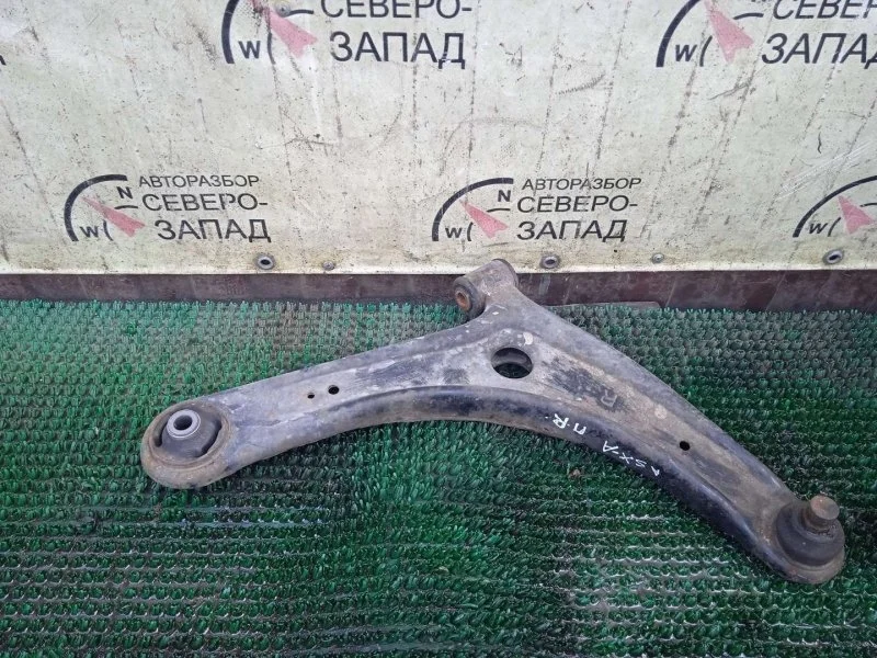 Рычаг Mitsubishi ASX 4013A428 GA3W 4B10, передний правый