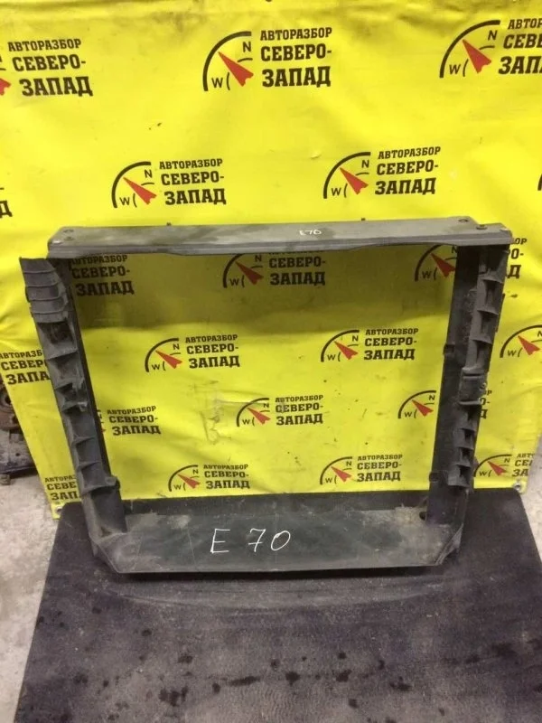 Панель передняя (телевизор) Bmw X5 17117631474 E70 M54